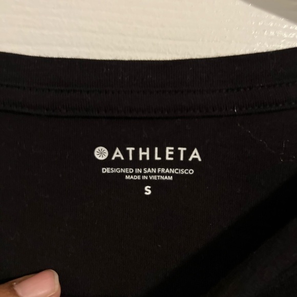 Women’s small Athleta blouse, big bell sleeves, cropped, stand up stand together - Picture 4 of 5